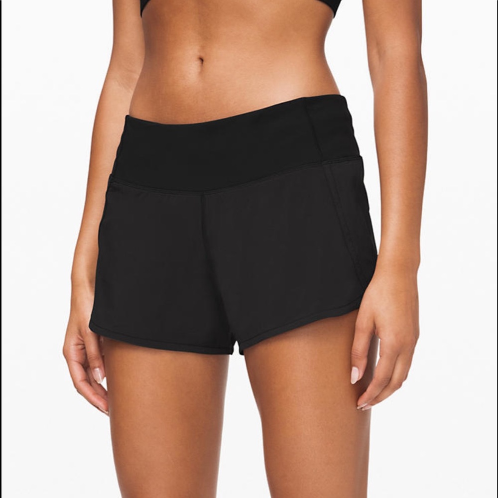 Lululemon Run times short II 4”